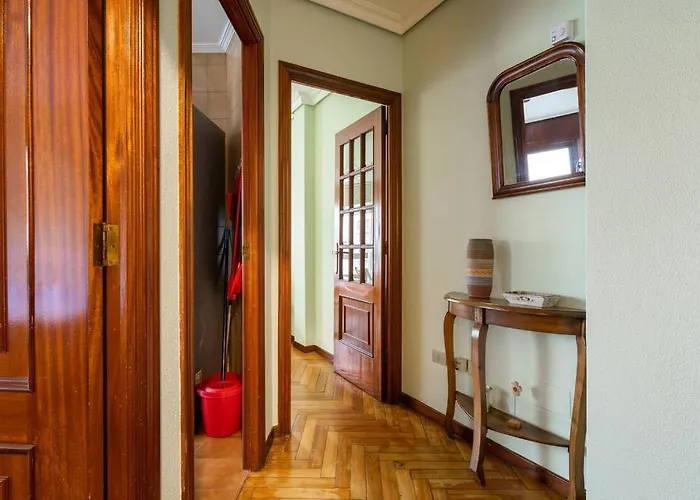 Apartamento Centro De Vigo Con Paking Gratuito